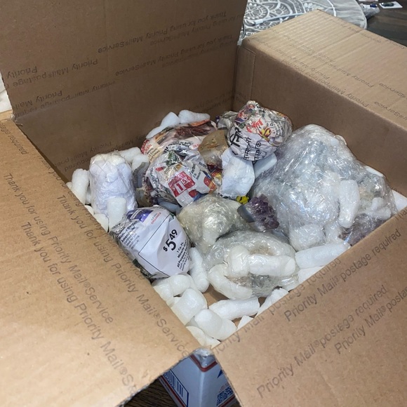 Crystals for sale $20 minimum thank you - Picture 2 of 5